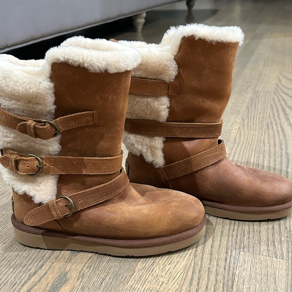 Ugg Becket Suede Boot